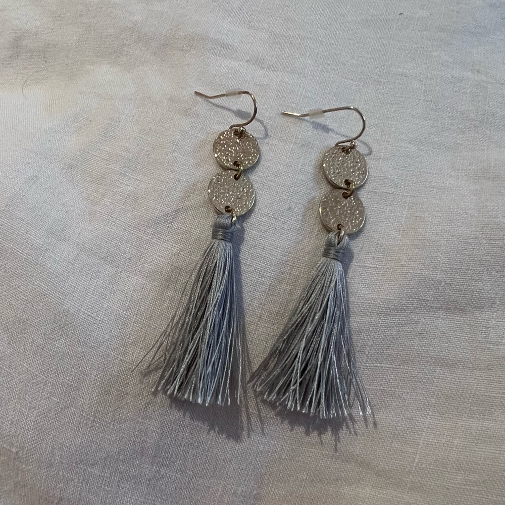 NWOT Tassel fringe earrings